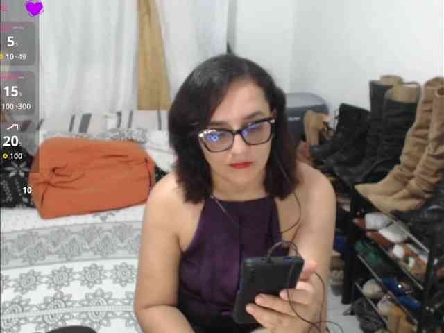 SaimaJayeb webcam