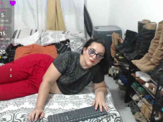 SaimaJayeb webcam