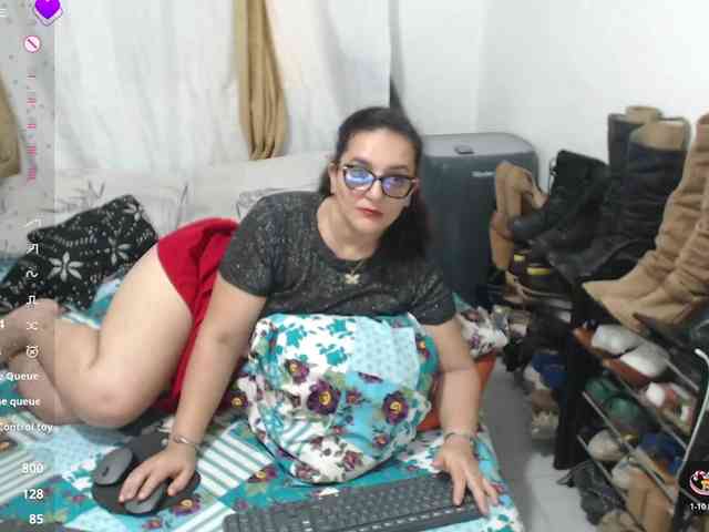 SaimaJayeb webcam