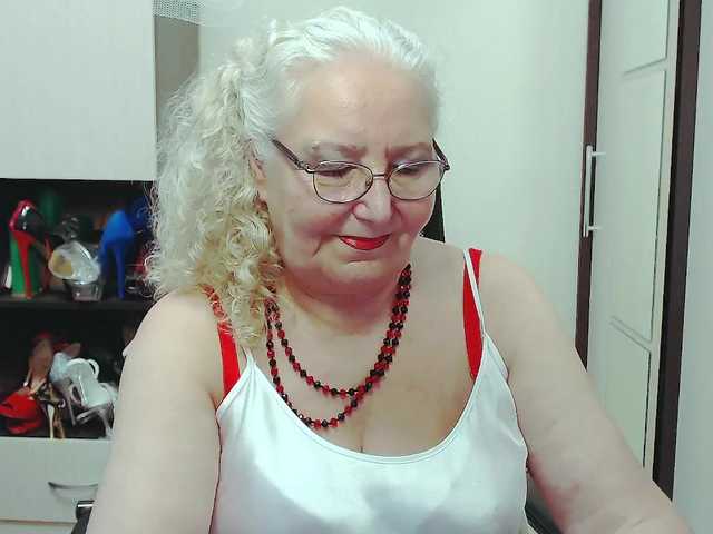 GrannyWants webcam