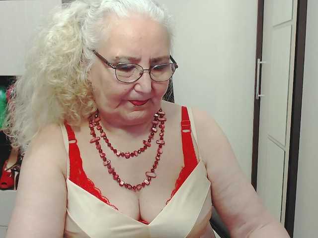 GrannyWants webcam