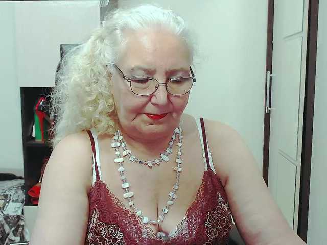 GrannyWants webcam