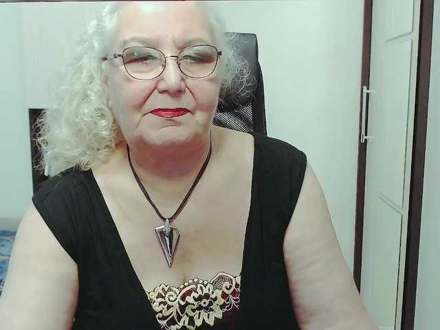 GrannyWants webcam
