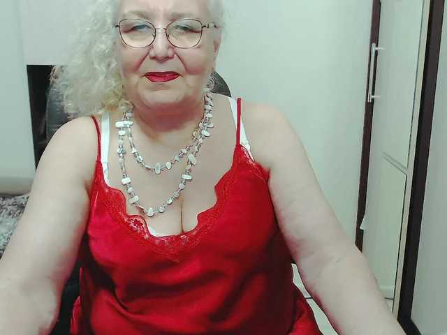 GrannyWants webcam