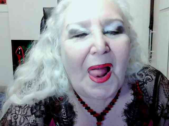GrannyWants webcam