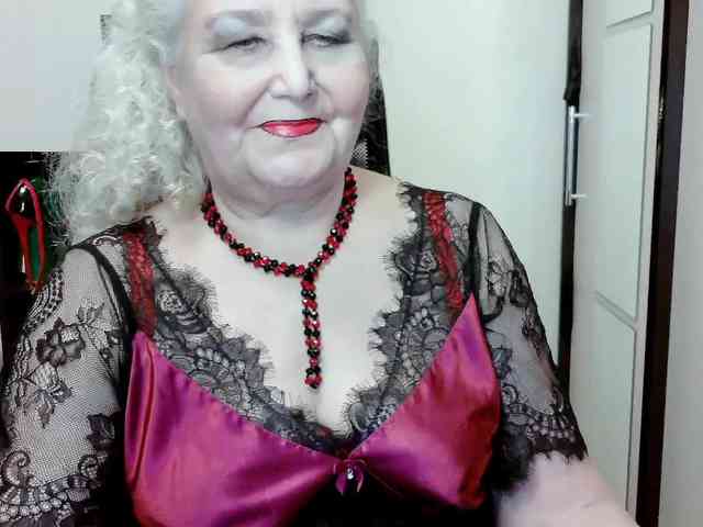 GrannyWants webcam