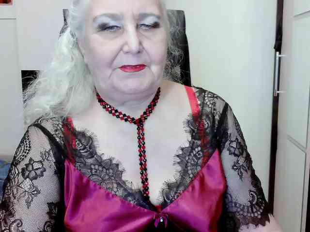 GrannyWants webcam