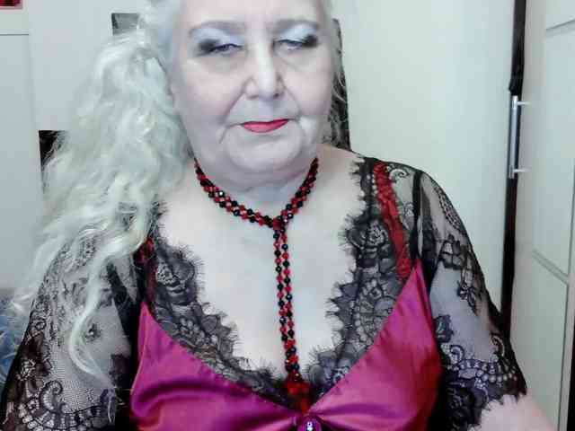 GrannyWants webcam