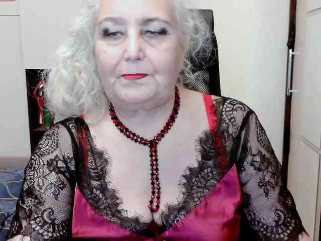 GrannyWants webcam