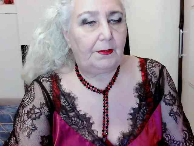 GrannyWants webcam