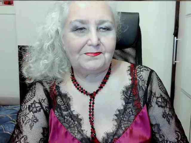 GrannyWants webcam