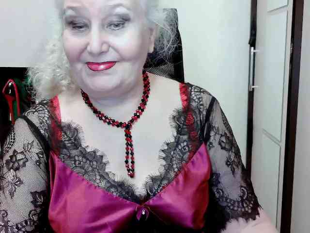 GrannyWants webcam