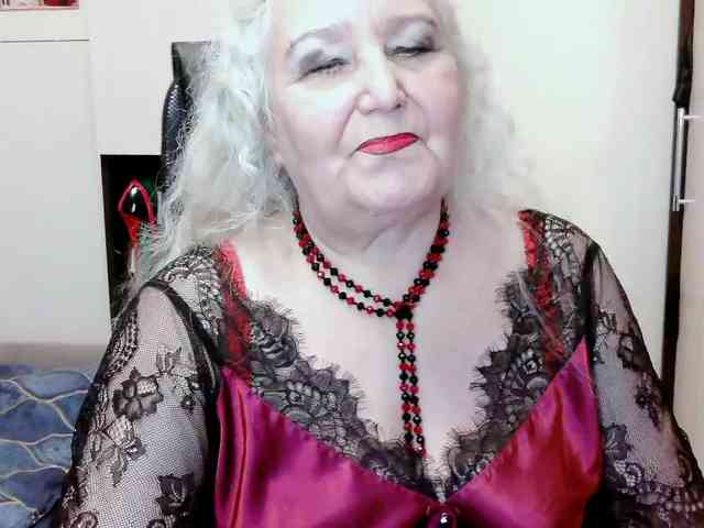 GrannyWants webcam