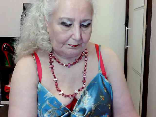 GrannyWants webcam