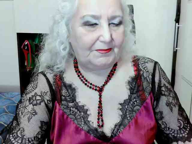 GrannyWants webcam