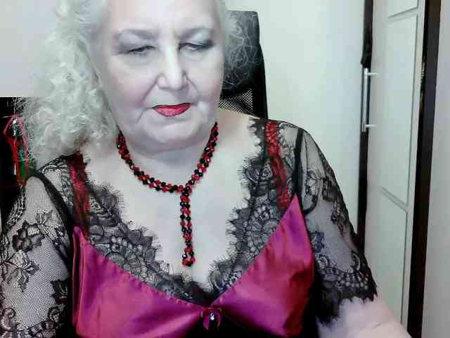 GrannyWants webcam