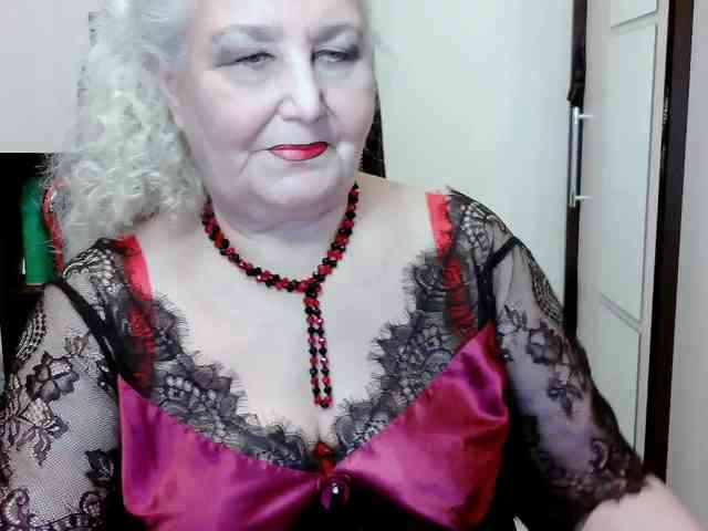 GrannyWants webcam
