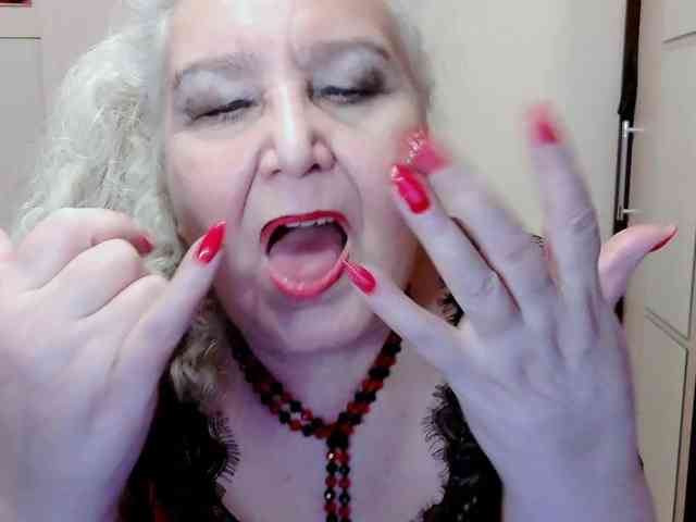 GrannyWants webcam