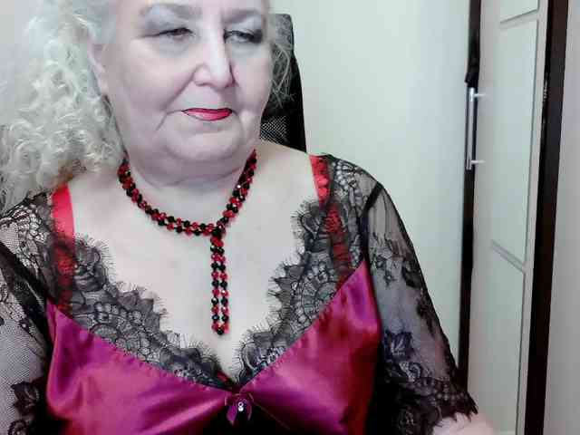 GrannyWants webcam