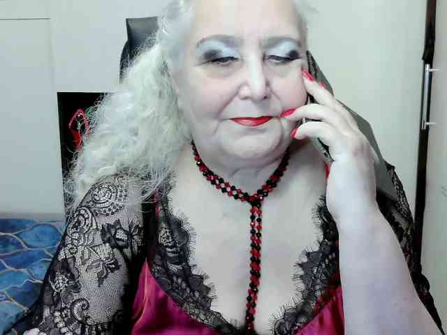 GrannyWants webcam