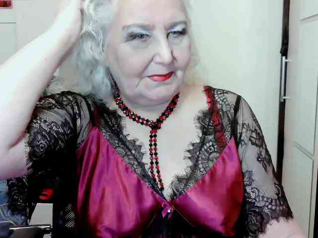 GrannyWants webcam