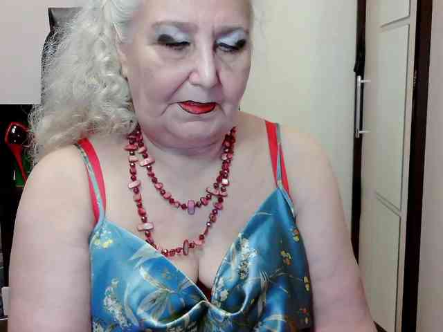 GrannyWants webcam