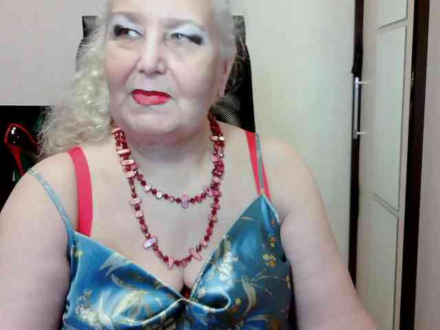 GrannyWants webcam