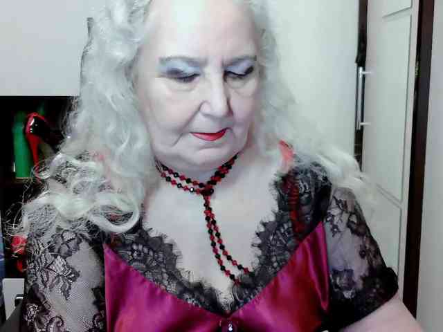 GrannyWants webcam