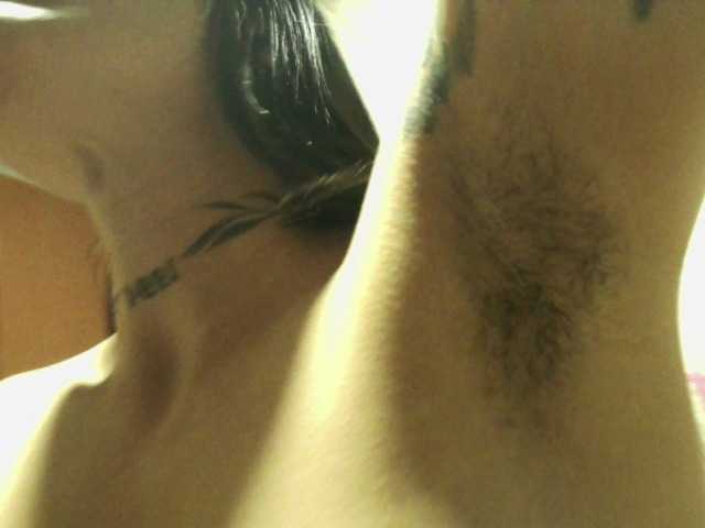 EmmaHerby1 webcam