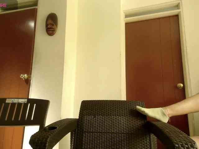 EmmaHerby1 webcam