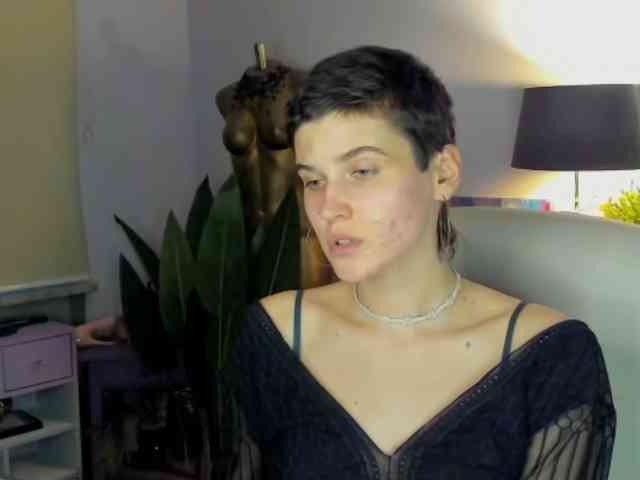 Soft-Sarah webcam