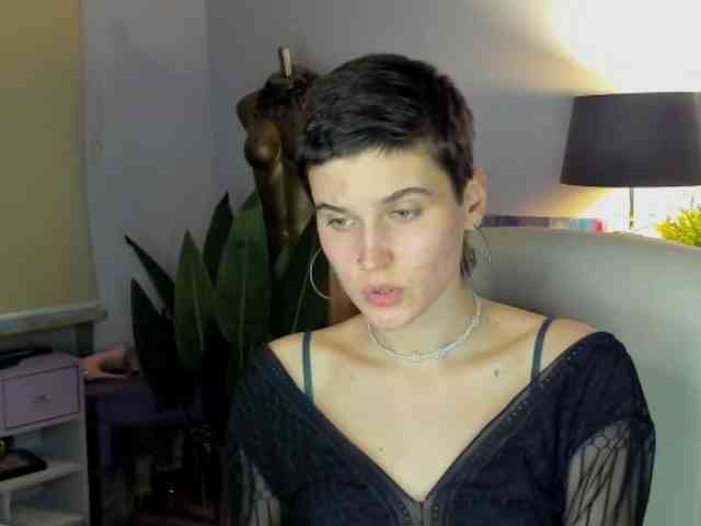 Soft-Sarah webcam