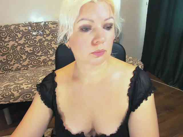 AngelaAngela webcam