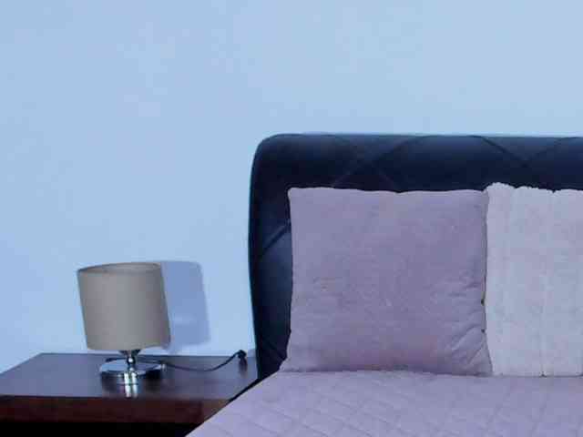 AnaBrown webcam