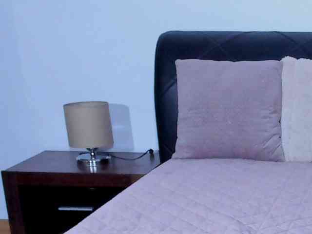 AnaBrown webcam