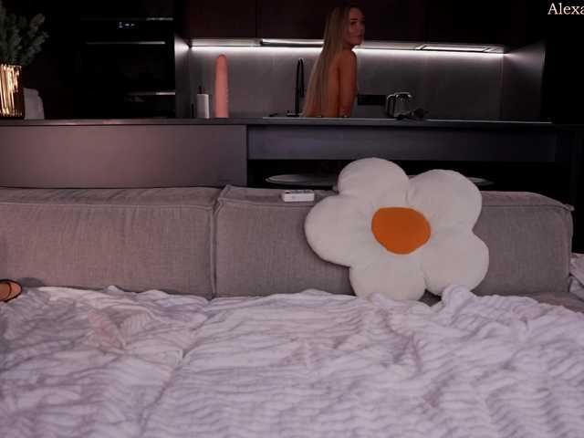 Accedi alla chat con il nickname AlexisGrays AlexisGrays