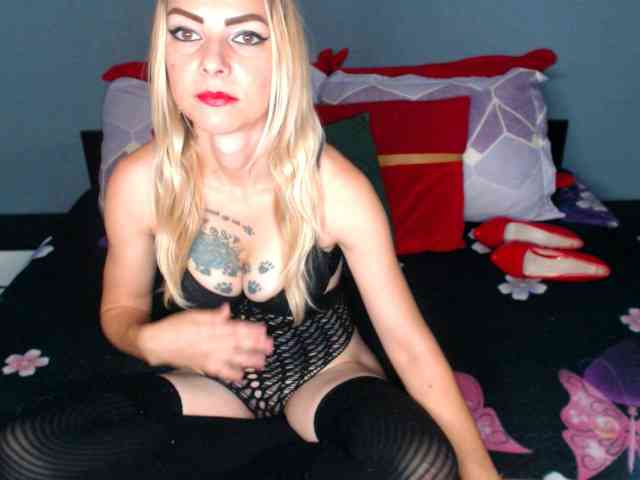 katyloveDirty webcam