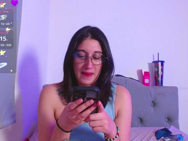 Accedi alla chat con il nickname Red-moonn Red-moonn