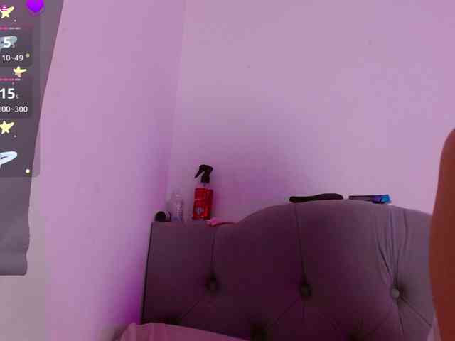 Red-moonn webcam