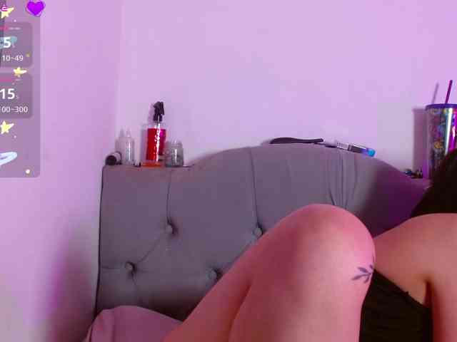 Red-moonn webcam