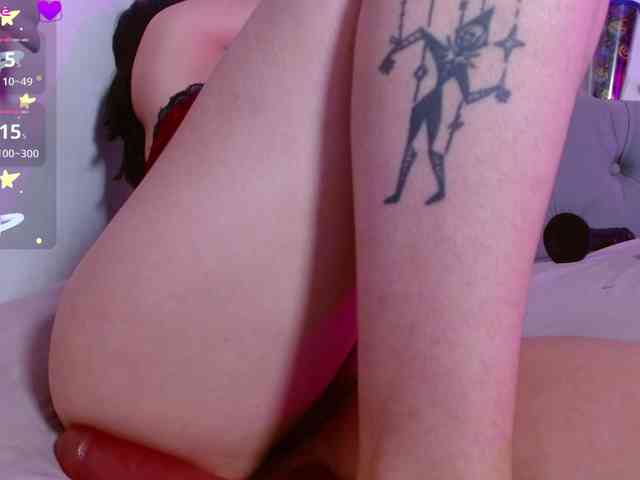 Red-moonn webcam