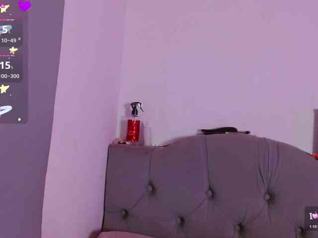 Red-moonn webcam