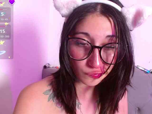 Red-moonn webcam