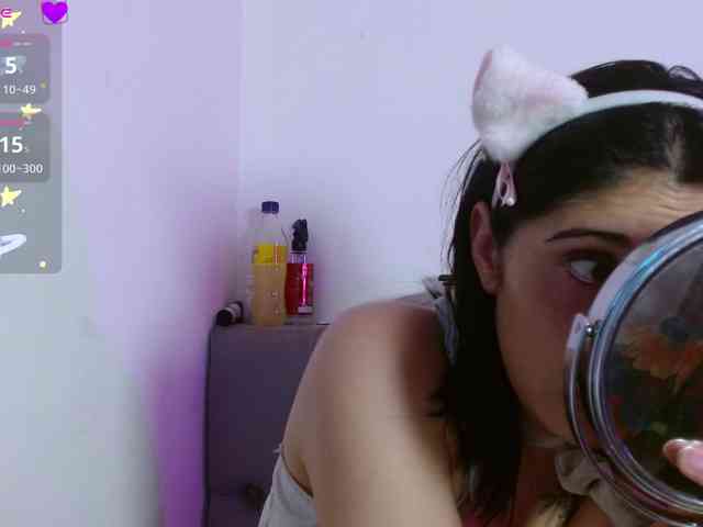 Red-moonn webcam