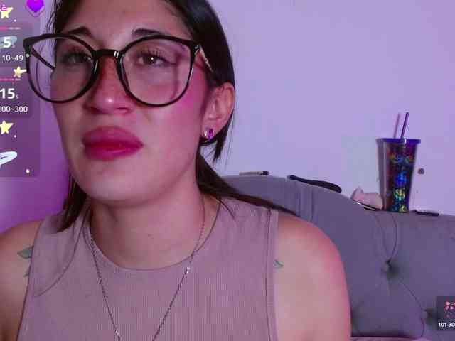 Red-moonn webcam