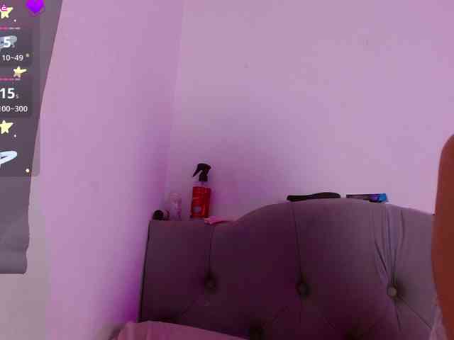 Red-moonn webcam