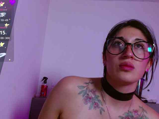Red-moonn webcam