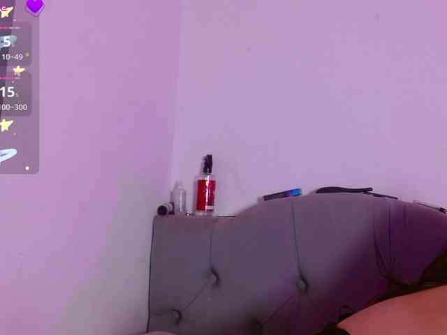 Red-moonn webcam