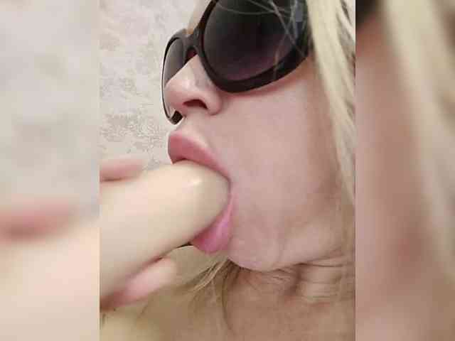Milka_Milf webcam