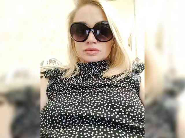 Milka_Milf webcam